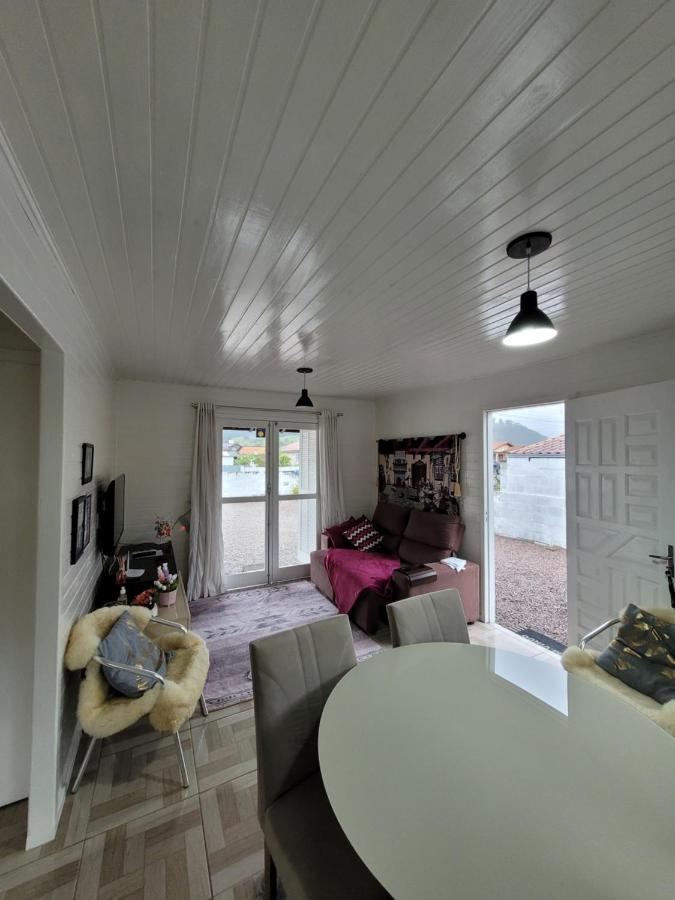 Cottage house أوروبيسي المظهر الخارجي الصورة